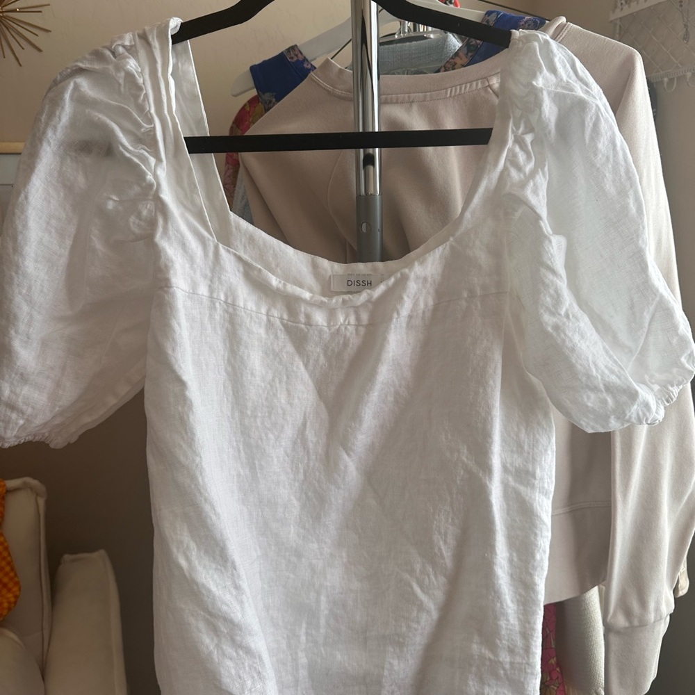 DISSH White Linen Puff Sleeve Blouse